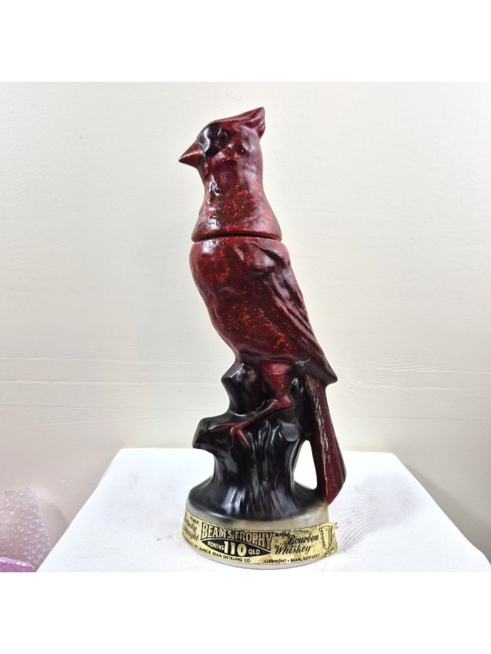 1968 Jim Beam Cardinal Decanter Regal China Beam's Trophy Bourbon Whiskey Empty